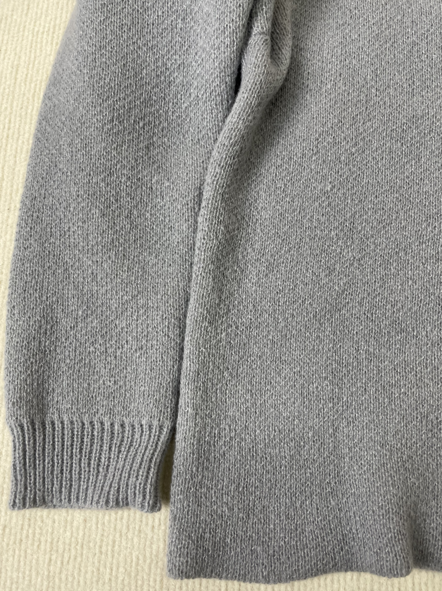 FallStil® - Einzigartiger einfarbiger grauer Pullover mit langen Ärmeln