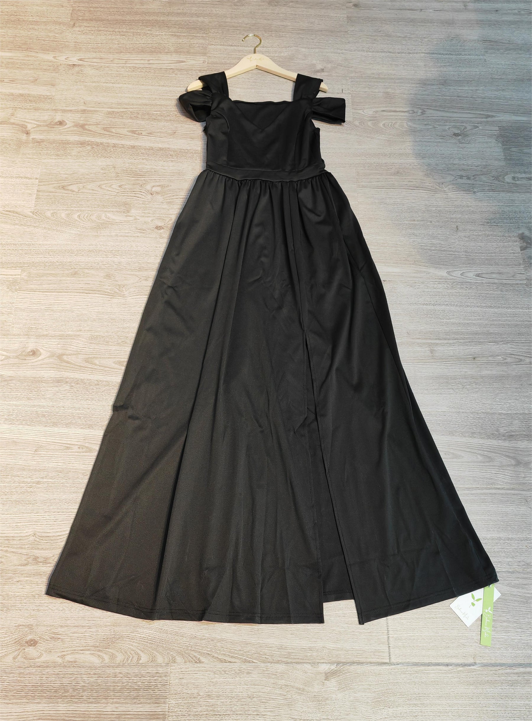 SpringStil® - Schwarzes einfarbiges Midikleid mit Riemen